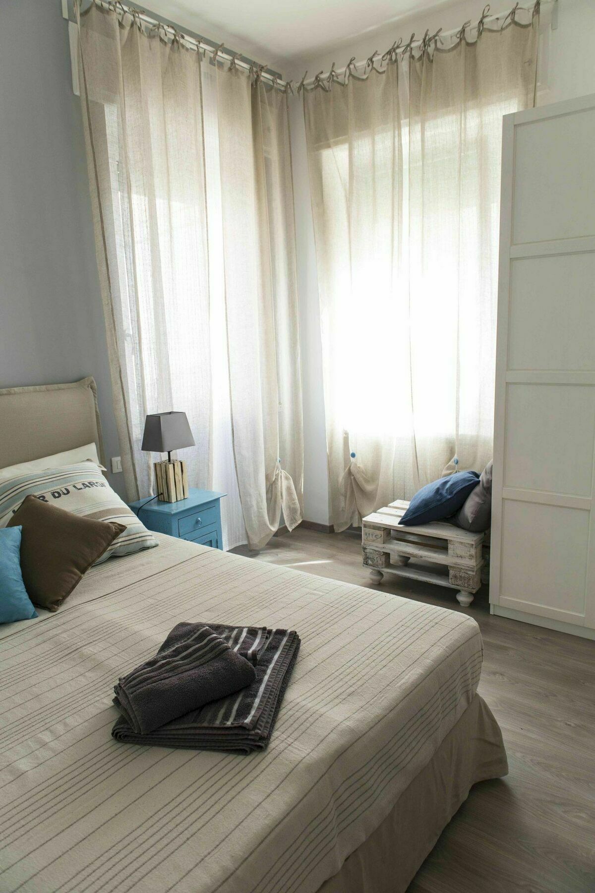 Отель La Casa Di Titti Чивитанова-Марке Экстерьер фото